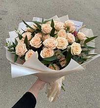 Букет Кремовые розы Латте в Курждипскую