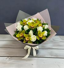 Букет цветов из:  Орхидеи и Розы в Курждипскую