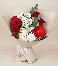 Букет цветов из:  Розы, Хризантемы, Герберы и Лилии в Курждипскую
