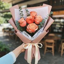 Букет цветов из:  Розы в Курждипскую