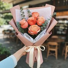 Букет цветов из:  Розы в Курждипскую