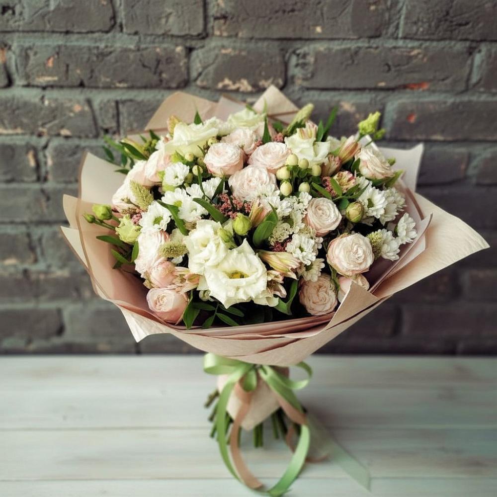 Букет цветов из: Альстромерии, Розы и Хризантемы в Курждипскую