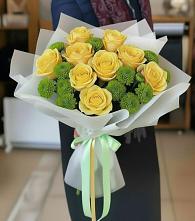 Букет цветов из:  Хризантемы и Розы в Курждипскую