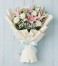 Букет цветов из:  Лилии в Курждипскую